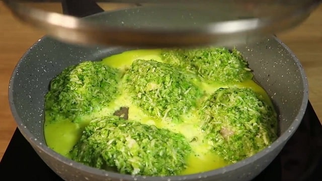 Рецепт колдунов по-белорусски на сковороде с брокколи